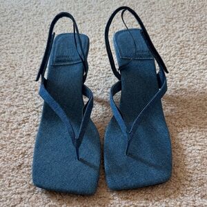 Elegant Blue Women's Sandals